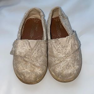 Toddler Toms